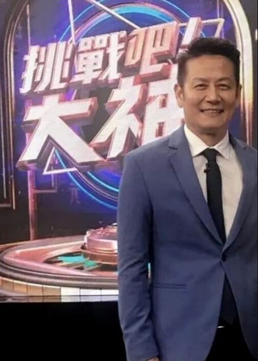 兄妹无套乱伦哥哥不懂怜香惜玉掐着妹妹脖子肆意内射白虎逼 - 星赐影院